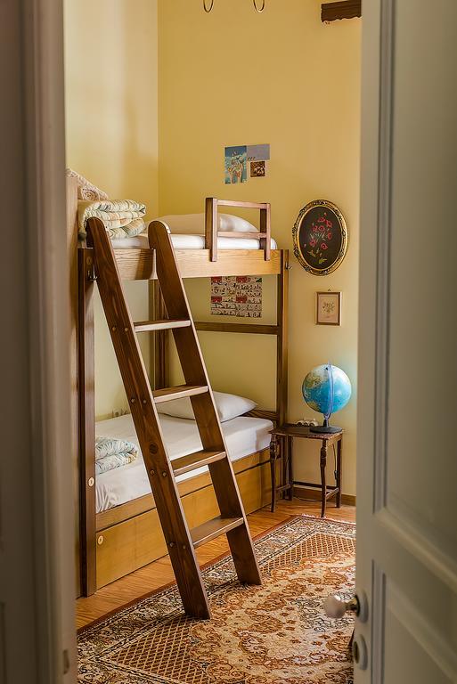 Athens Quinta Hostel Bagian luar foto